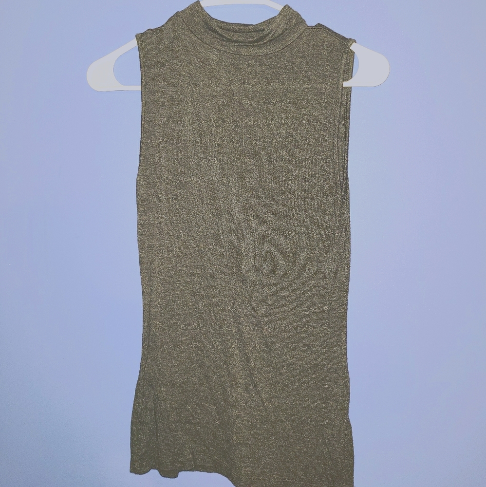 Zenana Outfitters Grey Tank